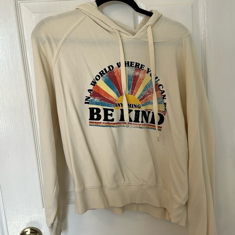 In a world where you can be anything be kind sweatshirt size large